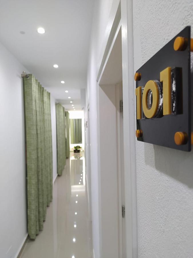 Hotel Elisabet Sarande Ngoại thất bức ảnh